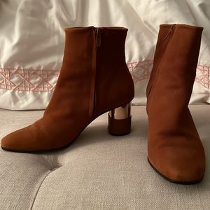 Suede Souliers Martinez Boots